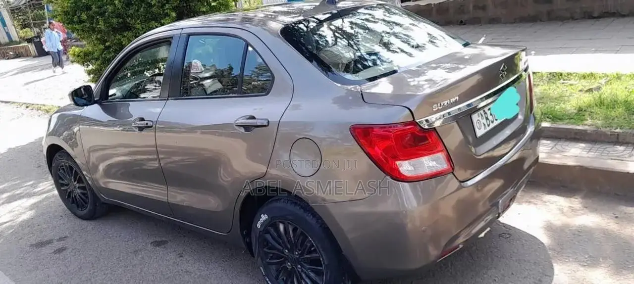 Suzuki Dzire 2021 Silver
