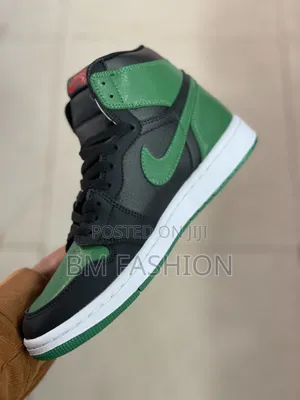 Nike Air Jordan 1 Retro High OG "Pine Green 2.0" Sneakers