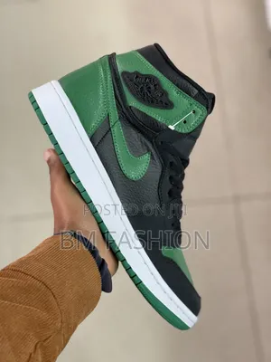 Nike Air Jordan 1 Retro High OG "Pine Green 2.0" Sneakers