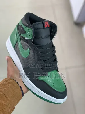 Nike Air Jordan 1 Retro High OG "Pine Green 2.0" Sneakers