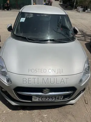 Suzuki Swift 2021 Silver