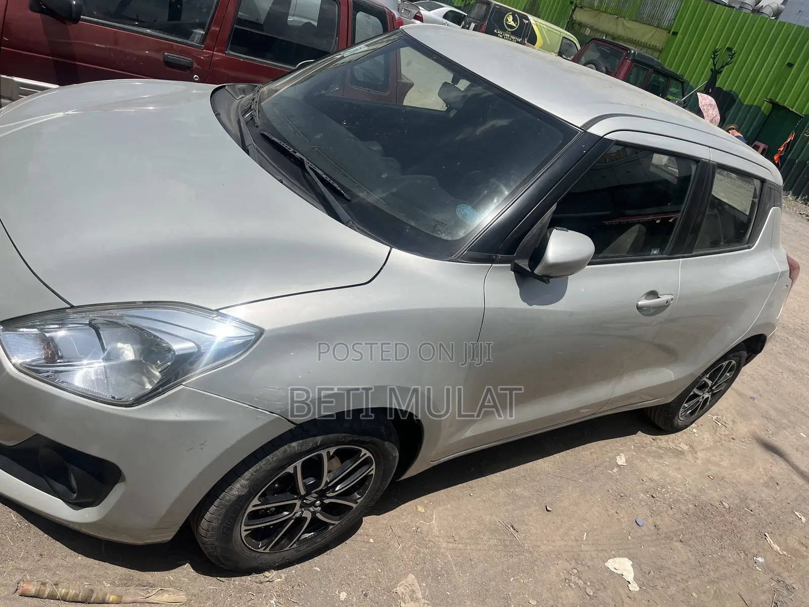 Suzuki Swift 2021 Silver