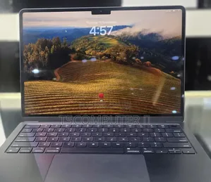 New Laptop Apple MacBook Air 2024 M3 8GB Apple M3 SSD 256GB
