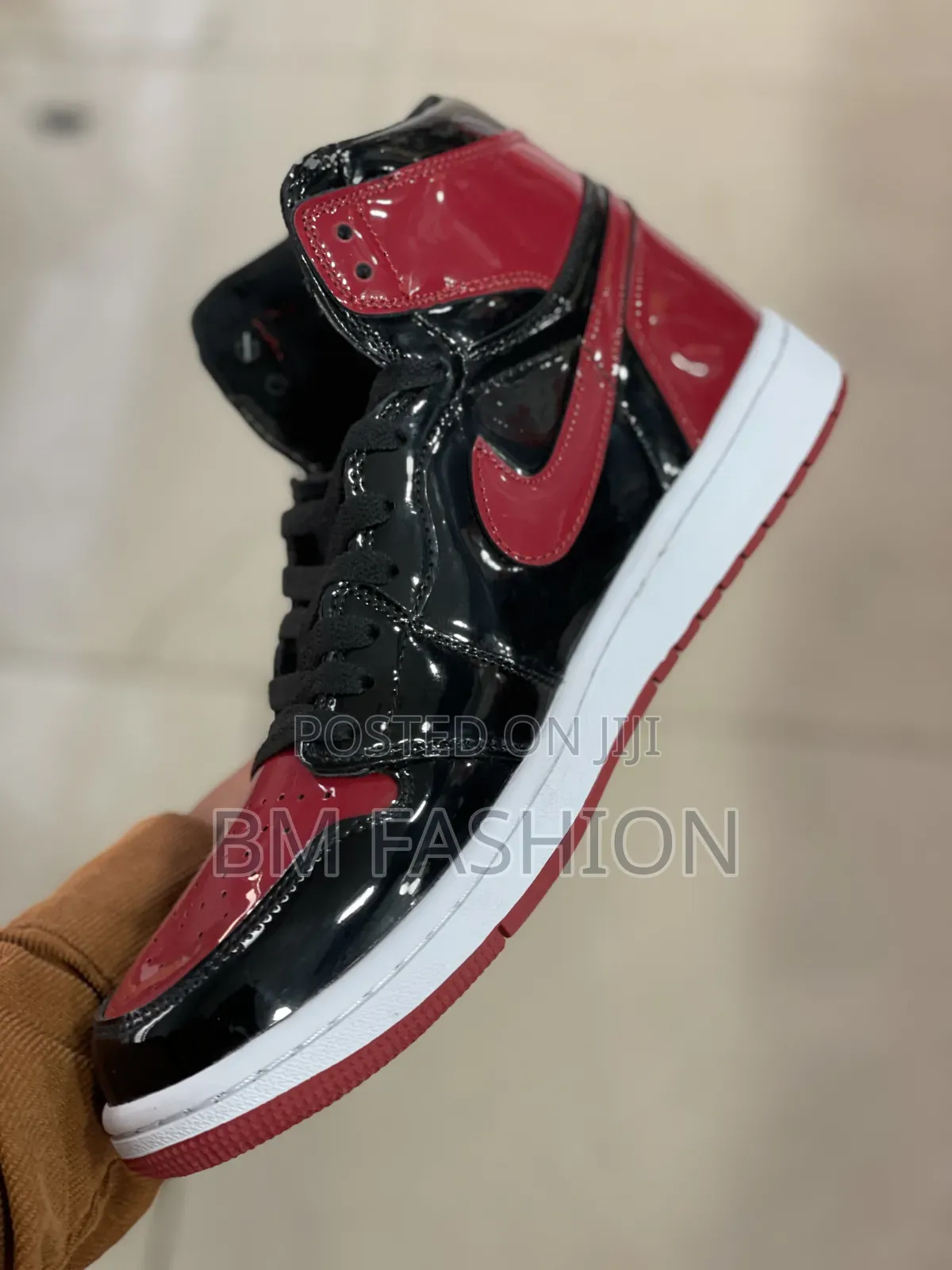 Shiny Air Jordan 1 Retro High OG "Patent Bred"