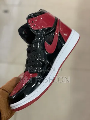 Shiny Air Jordan 1 Retro High OG "Patent Bred"