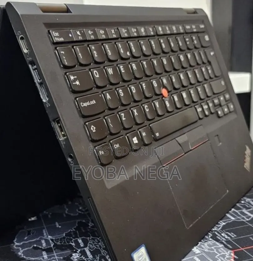 Laptop Lenovo ThinkPad X390 Yoga 16GB Intel Core i5 SSD 512GB