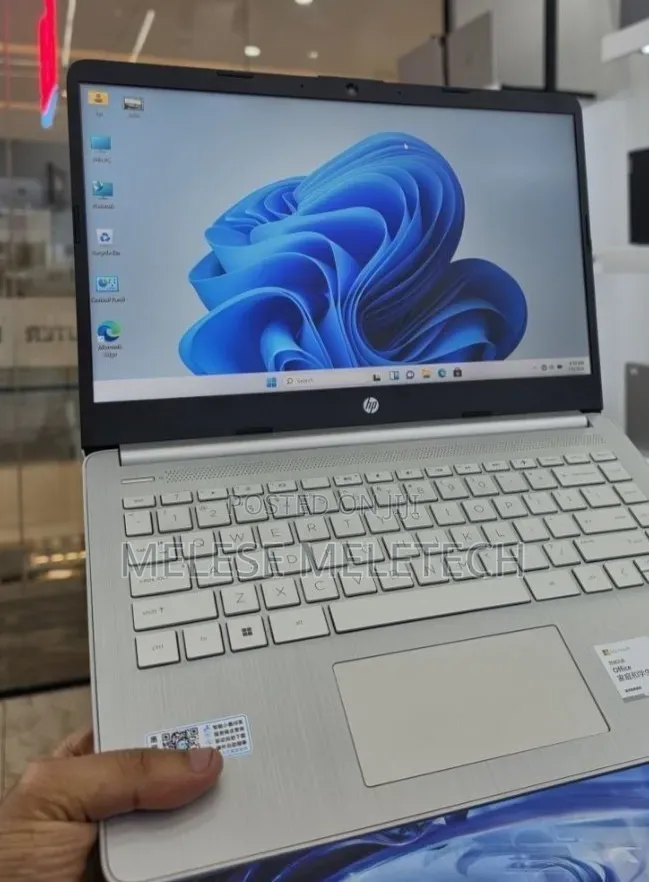 New Laptop HP Stream Notebook 16GB Intel Core i5 SSD 512GB