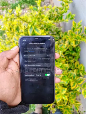 Apple iPhone 11 64 GB Black