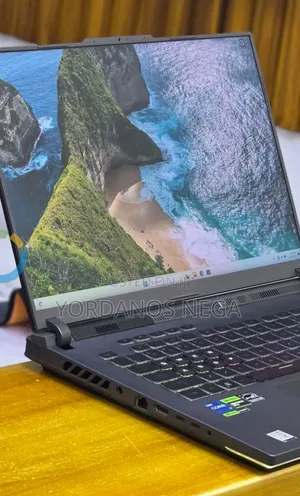 New Laptop Asus ROG Strix G16 G614 16GB Intel Core i7 SSD 1T