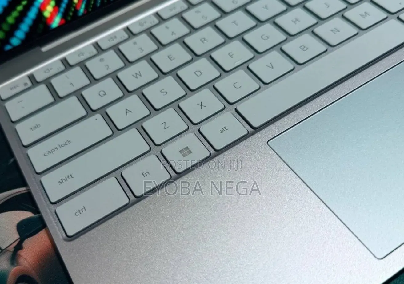 New Laptop Dell XPS 13 16GB Intel Core i7 SSD 512GB