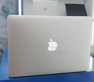 New Laptop Apple MacBook Air 2017 16GB Intel Core i7 SSD 128GB