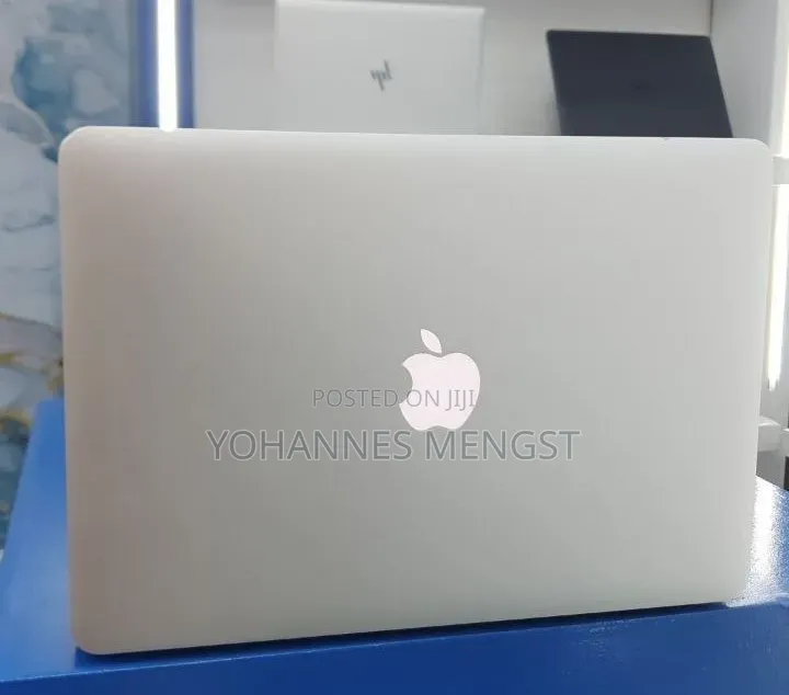 New Laptop Apple MacBook Air 2017 16GB Intel Core i7 SSD 128GB