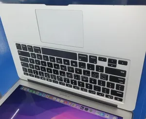New Laptop Apple MacBook Air 2017 16GB Intel Core i7 SSD 128GB