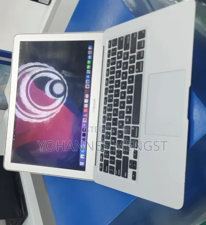 New Laptop Apple MacBook Air 2017 16GB Intel Core i7 SSD 128GB