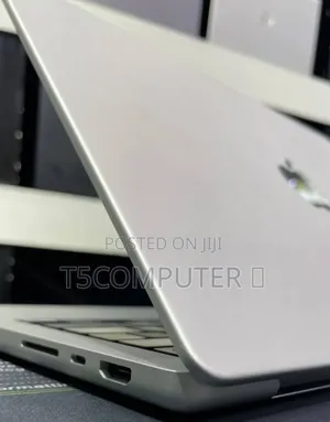 New Laptop Apple MacBook Pro 2021 M1 16GB Apple M1 Pro SSD 512GB