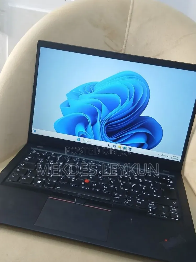 New Laptop Lenovo ThinkPad X1 Carbon 8GB Intel Core i5 SSD 512GB