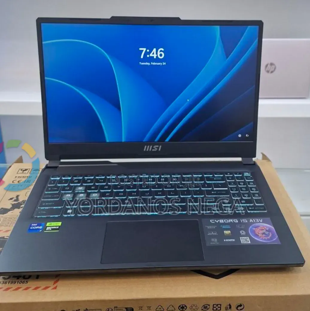 New Laptop MSI Cyborg 15 16GB Intel Core i7 SSD 1T