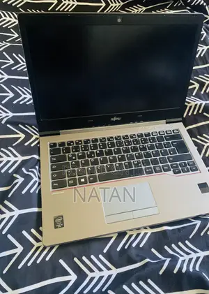 Laptop Fujitsu Lifebook U745 16GB Intel Core i5 SSD 250GB