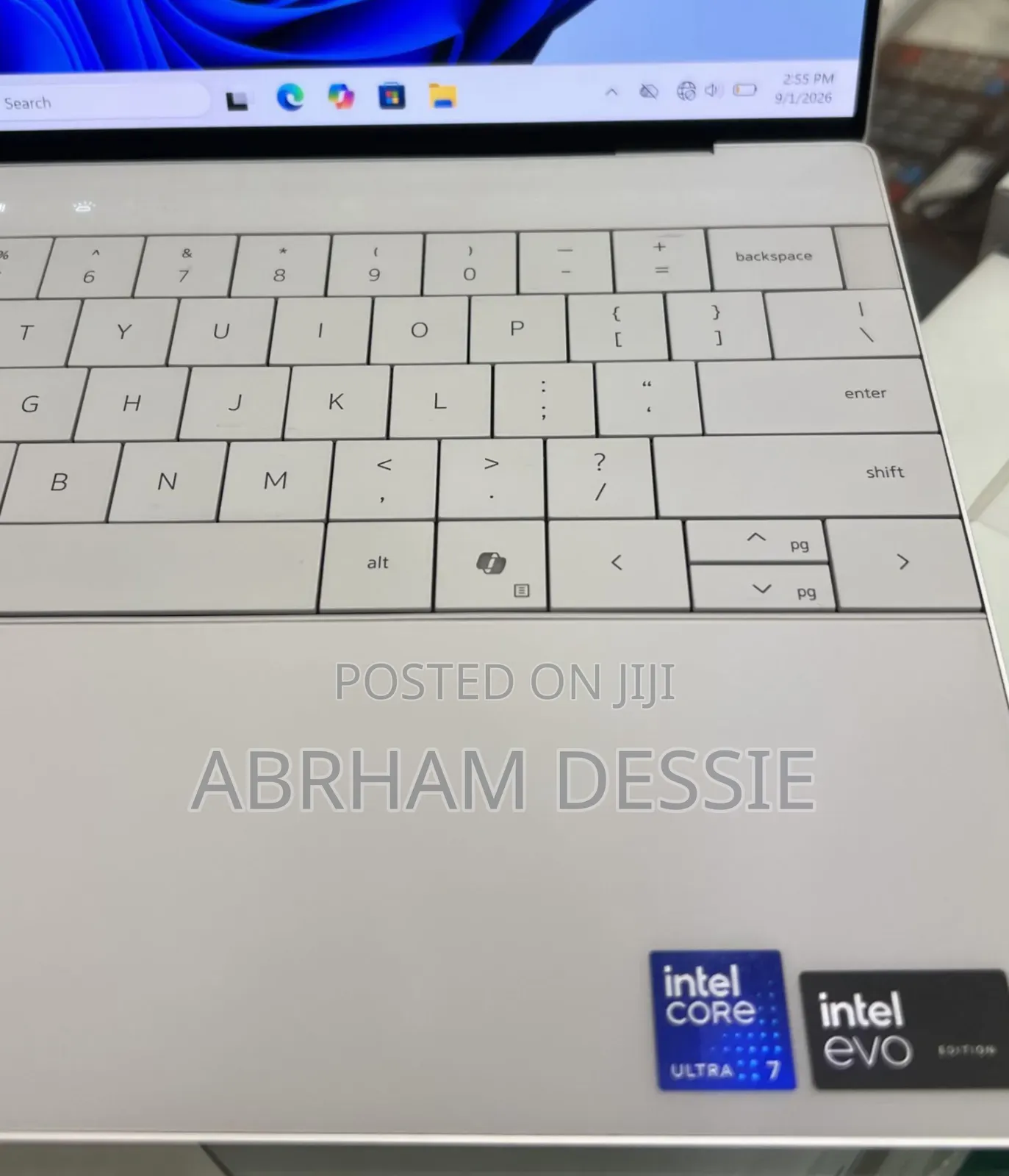 New Laptop Dell 16GB Intel Core Ultra 7 SSD 512GB