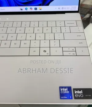New Laptop Dell 16GB Intel Core Ultra 7 SSD 512GB