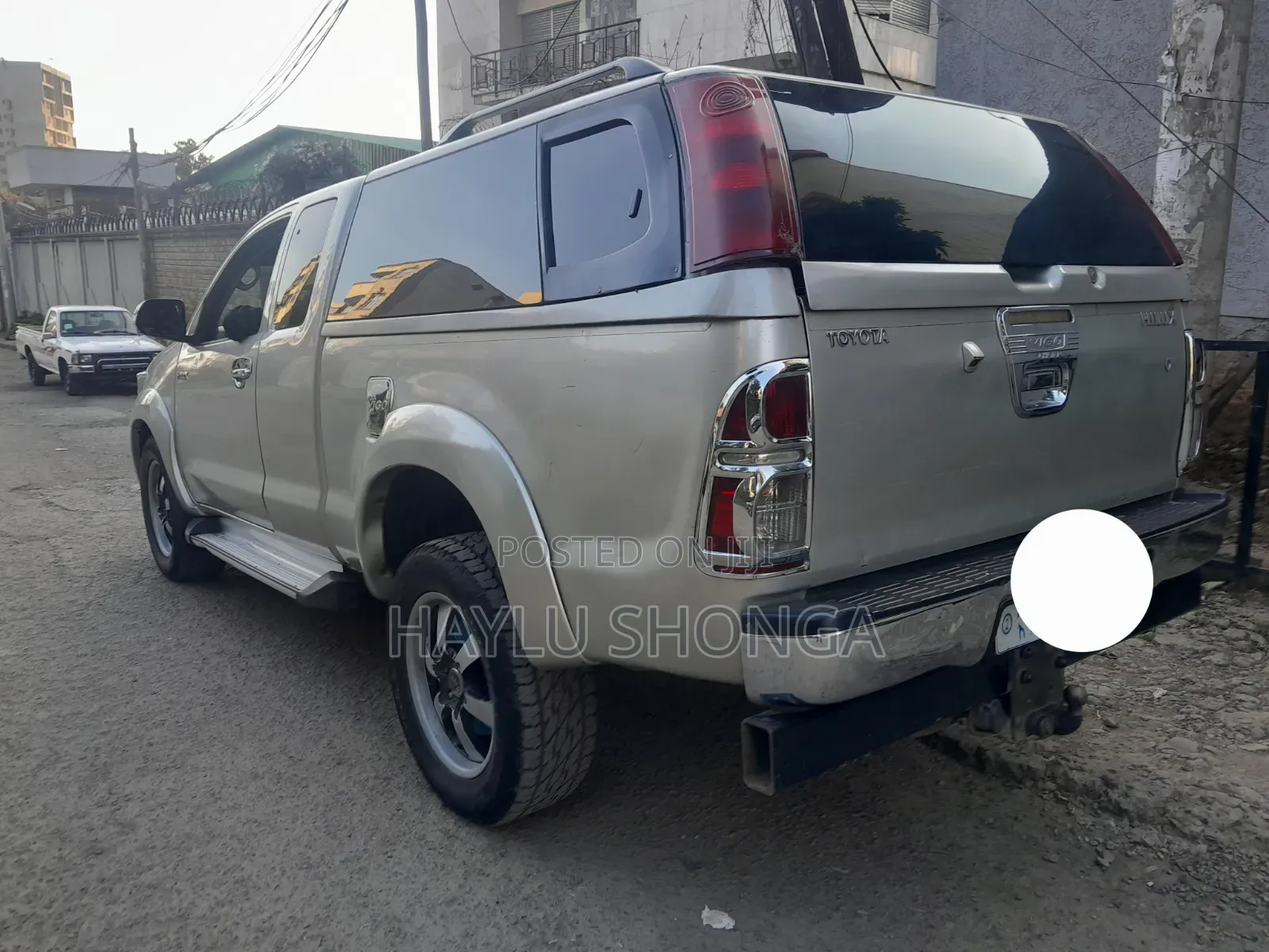 Toyota Hilux 2013 Silver
