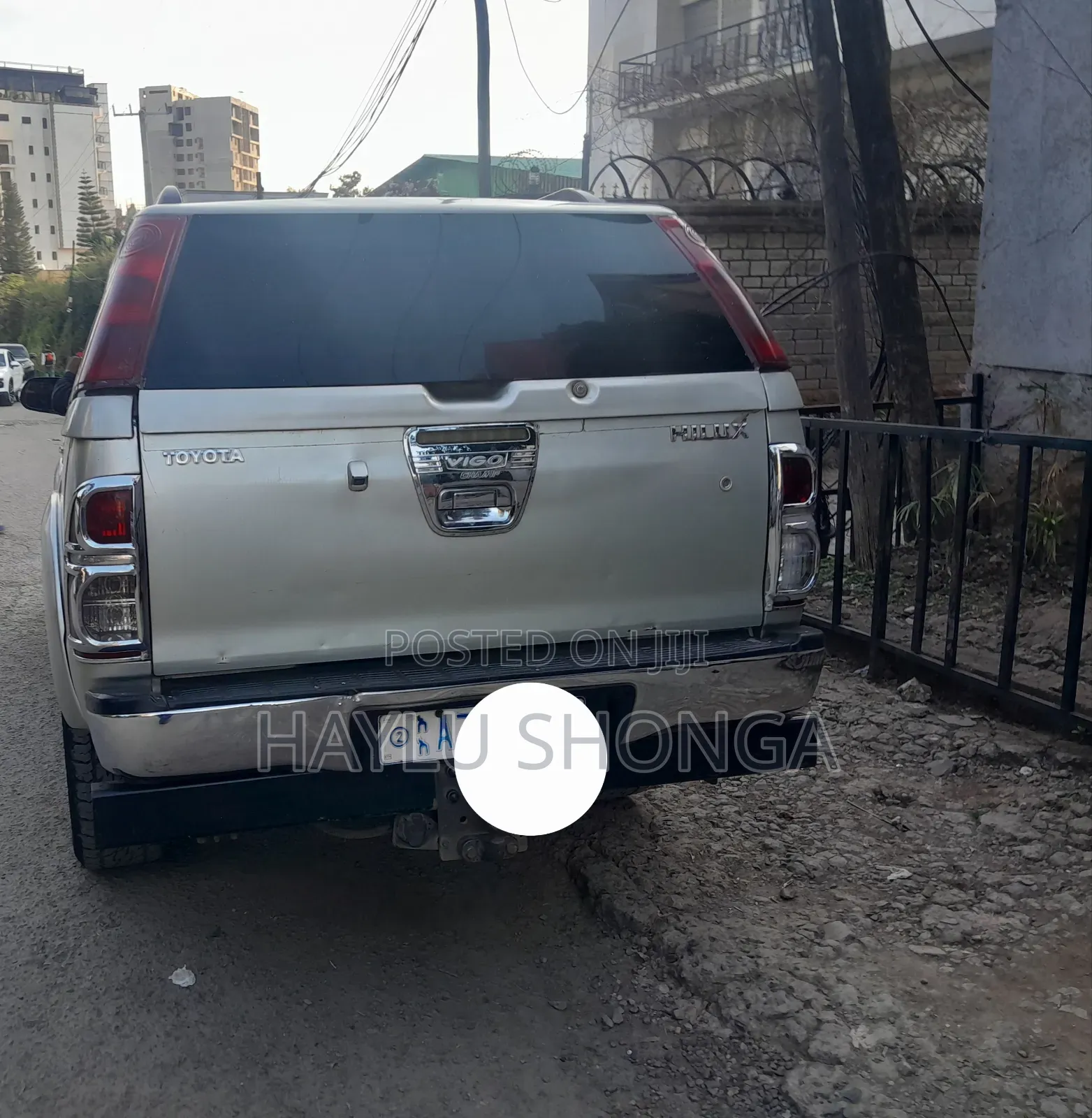 Toyota Hilux 2013 Silver
