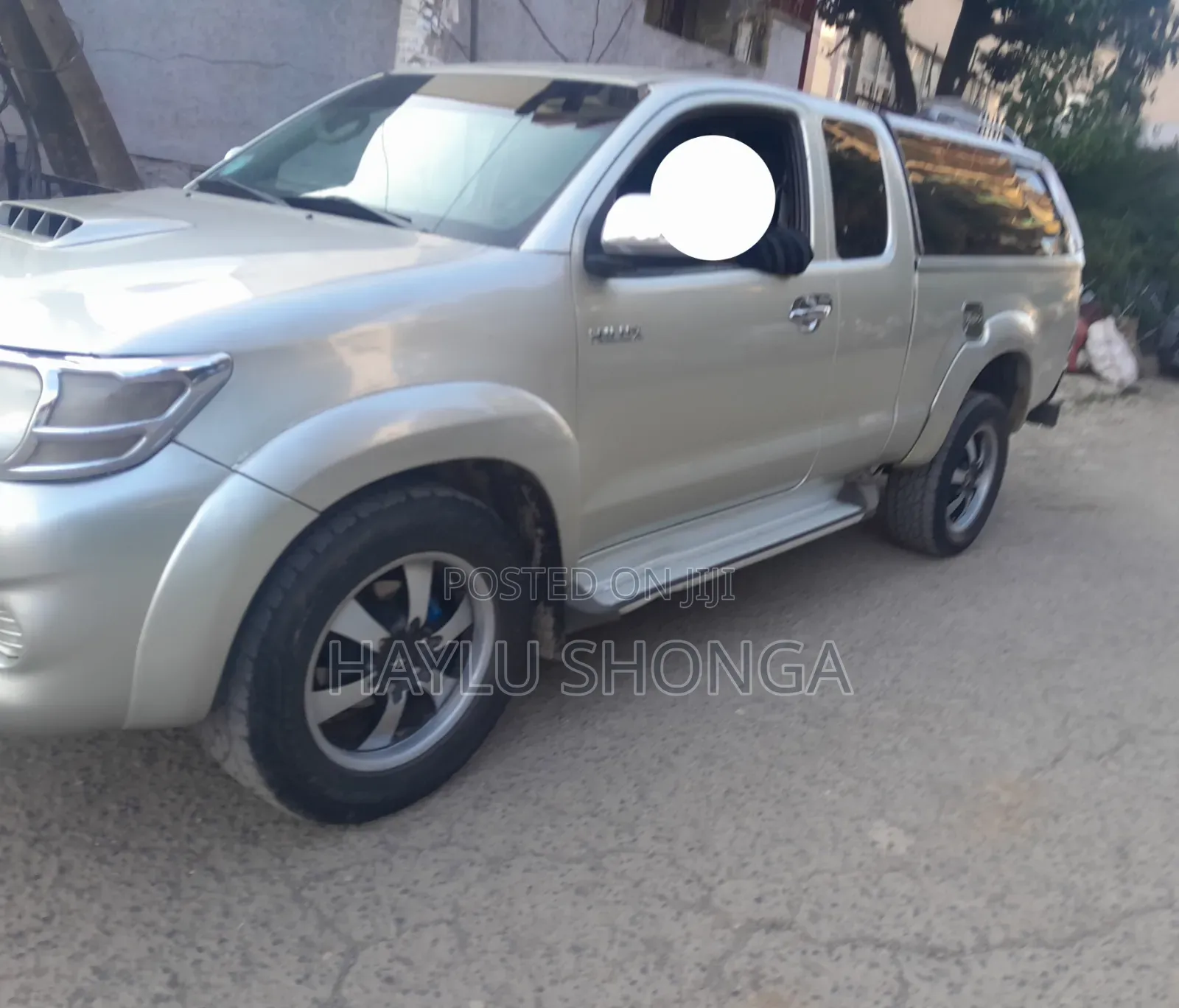 Toyota Hilux 2013 Silver