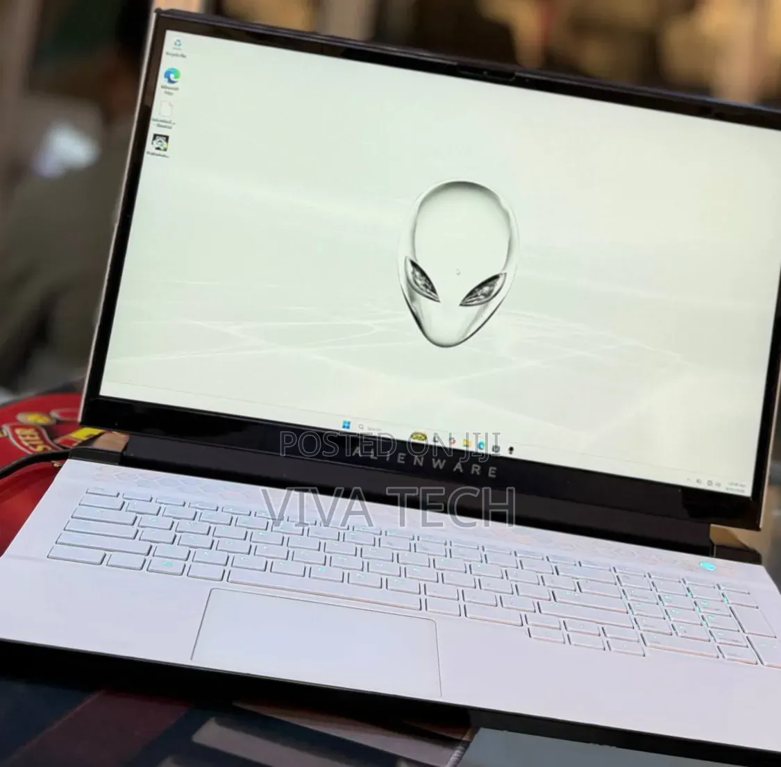New Laptop Alienware X17 R1 16GB Intel Core i7 SSD 1T