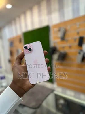 Apple iPhone 15 128 GB Pink