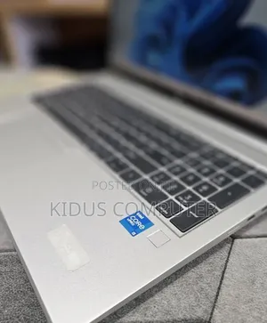 New Laptop HP EliteBook 845 G8 16GB Intel Core i5 SSD 512GB