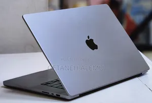 New Laptop Apple MacBook Pro 2021 M1 32GB Apple M1 Pro SSD 512GB