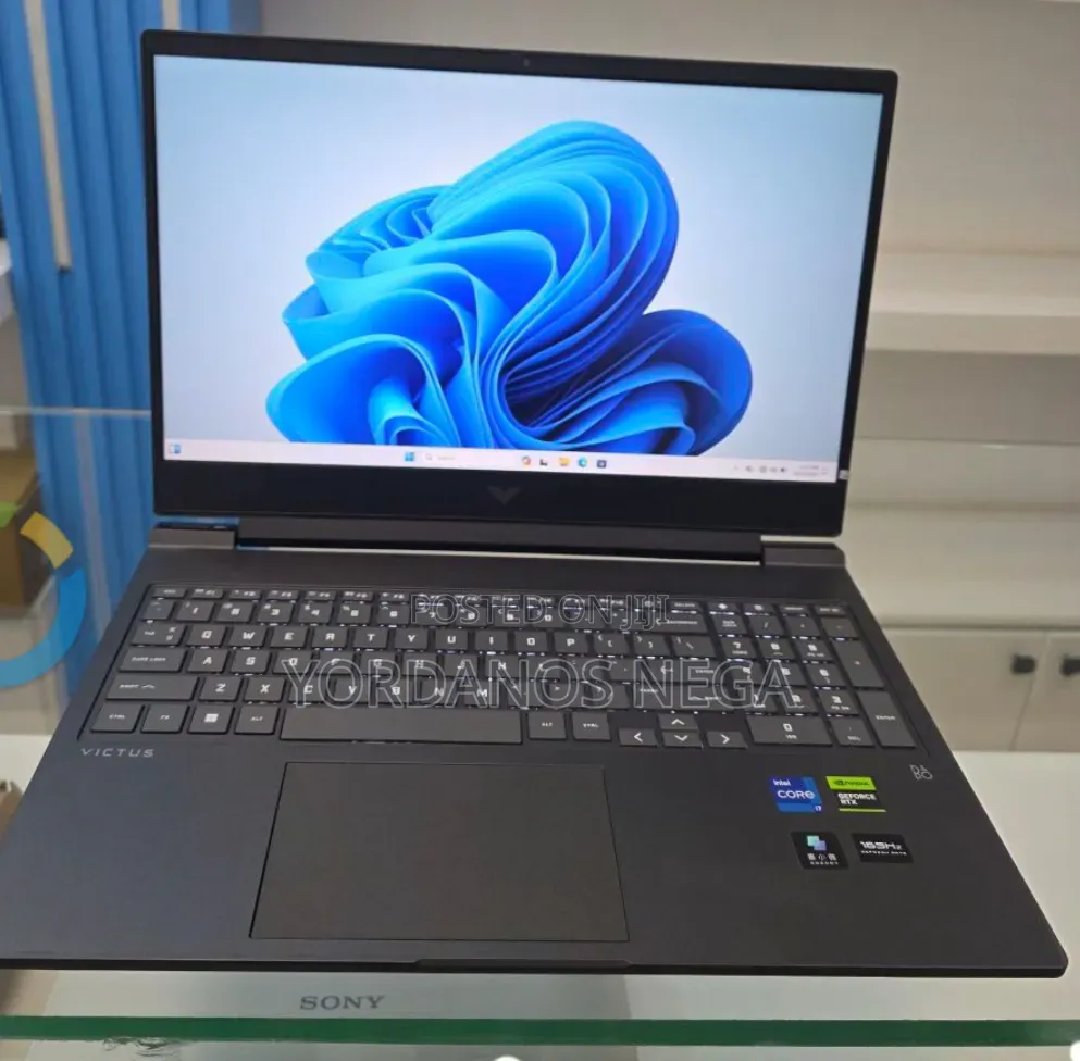 New Laptop HP Victus 16 16GB Intel Core i7 SSD 1T