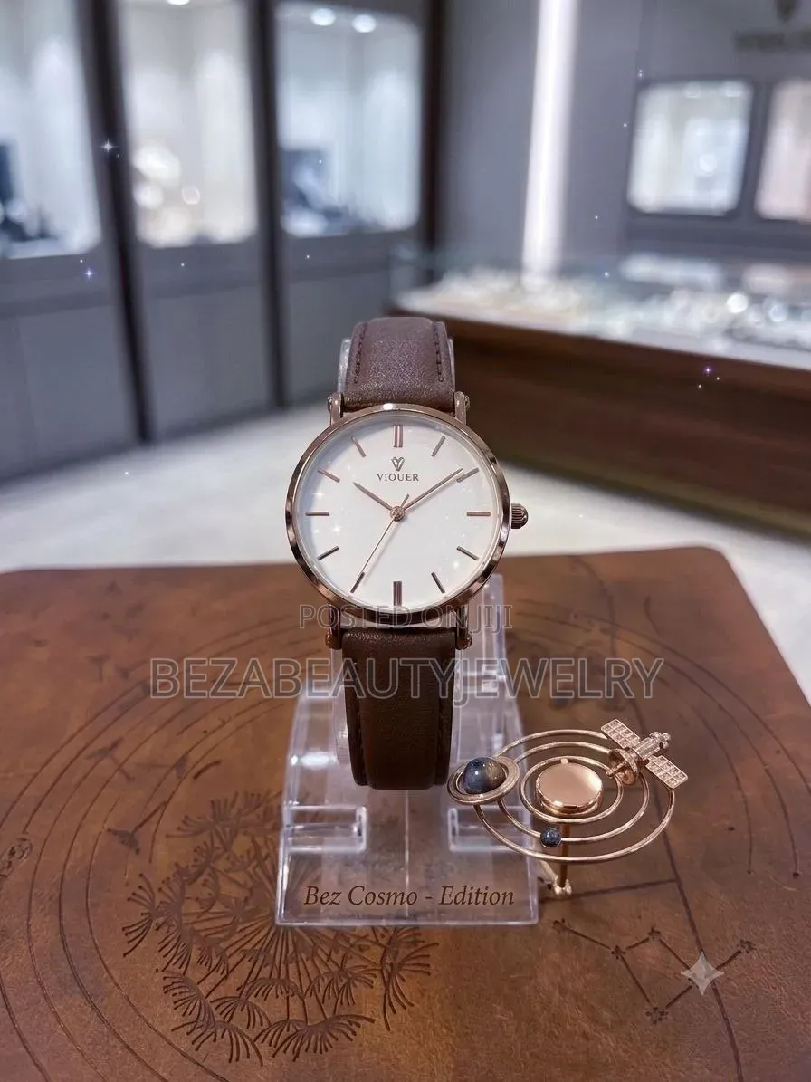 Rose Gold Round Dial / Brown Leather