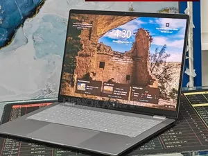 New Laptop HP OmniBook X Flip 14" 16GB Intel Core Ultra 7 SSD 1T