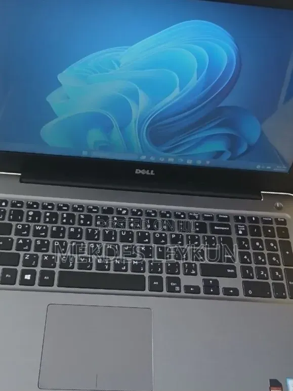 New Laptop Dell Inspiron 15 16GB Intel Core i7 SSD 512GB