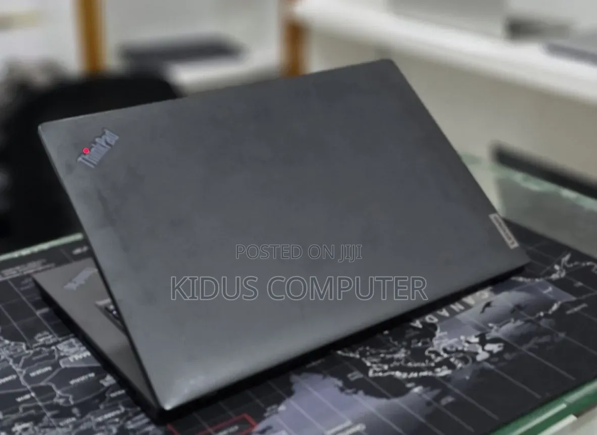 New Laptop Lenovo ThinkPad T14 8GB Intel Core i5 SSD 256GB