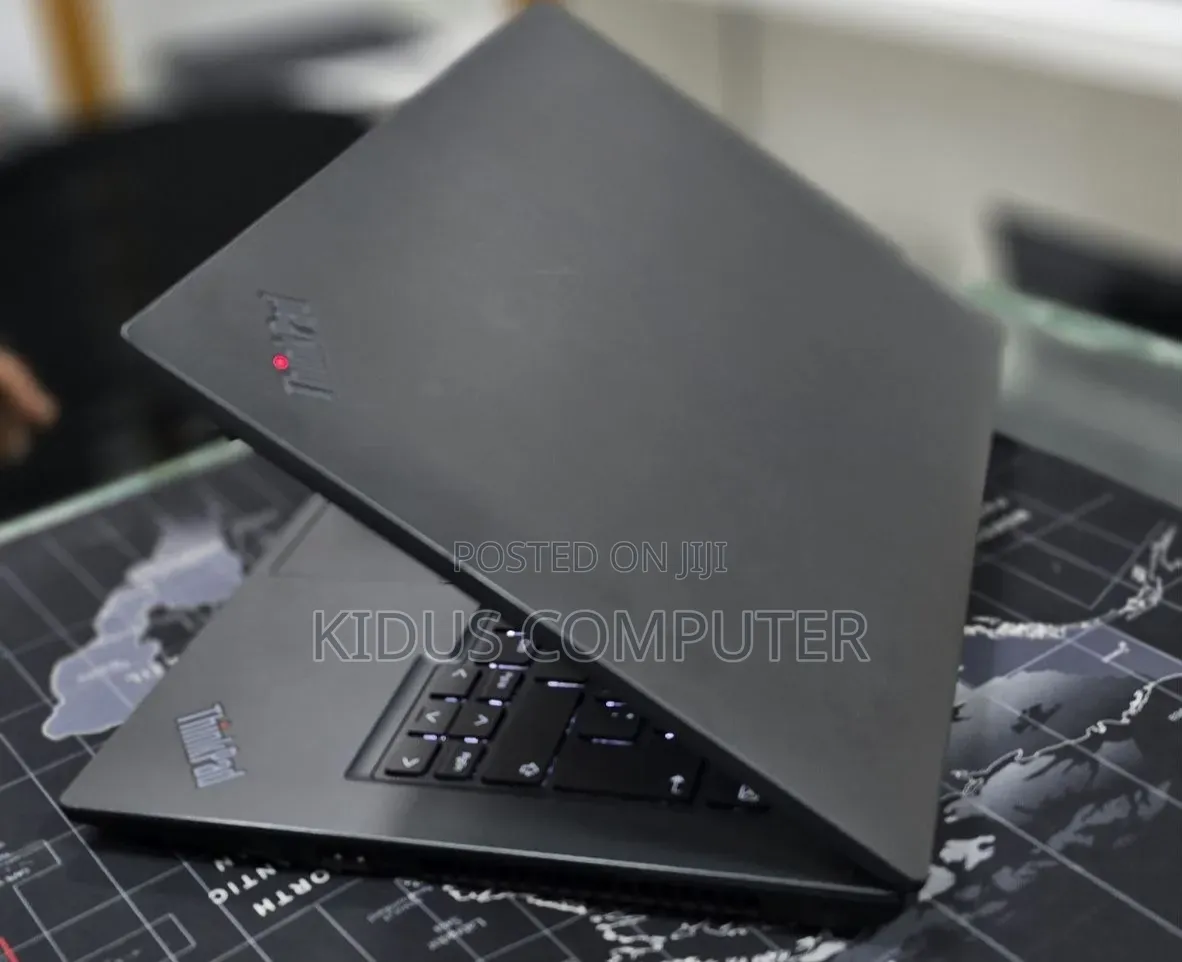 New Laptop Lenovo ThinkPad T14 8GB Intel Core i5 SSD 256GB