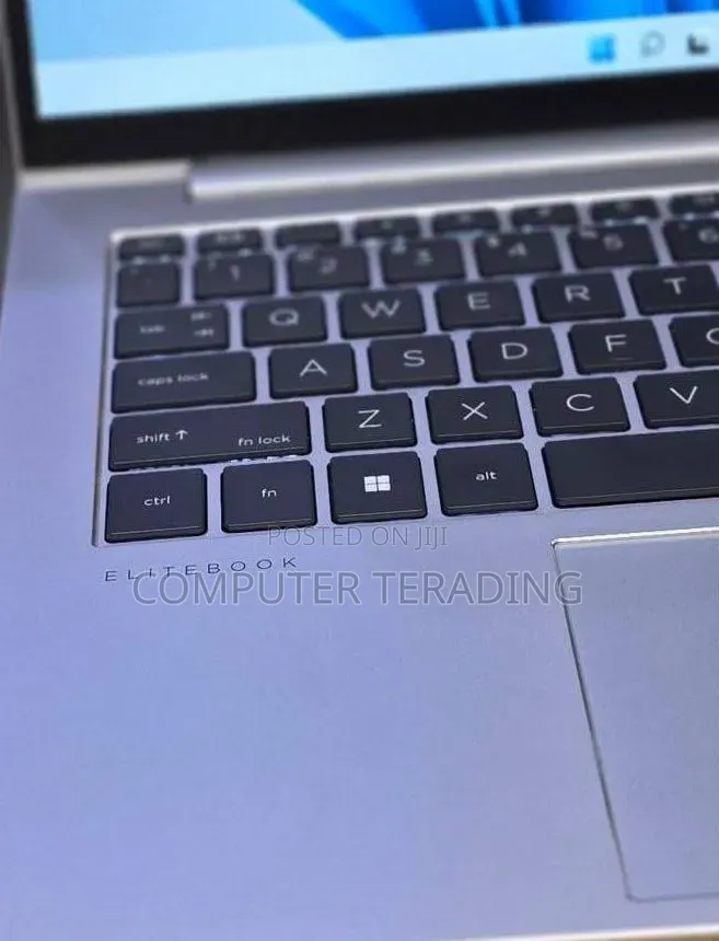 New Laptop HP EliteBook 840 G10 16GB Intel Core i7 SSD 512GB