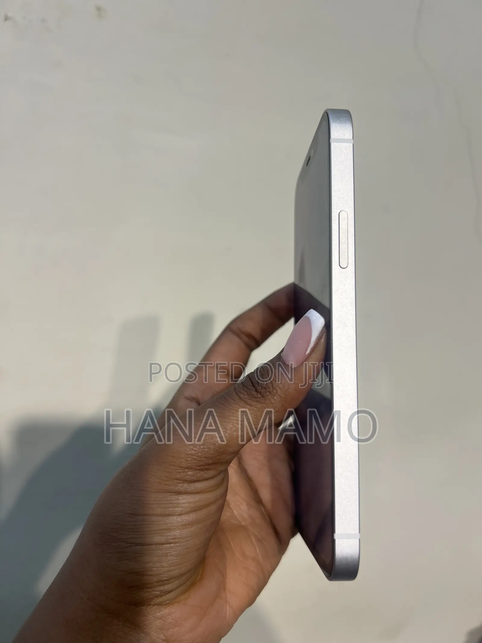 New Apple iPhone 12 128 GB White