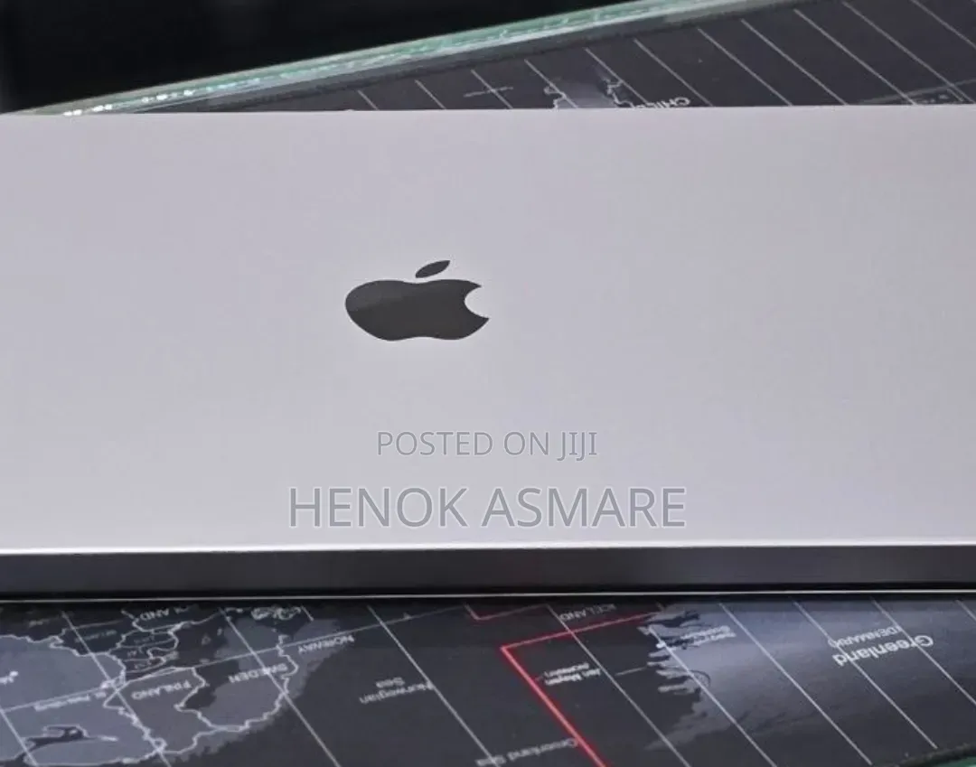 New Laptop Apple MacBook Pro 2023 M2 16GB Apple M2 SSD 512GB