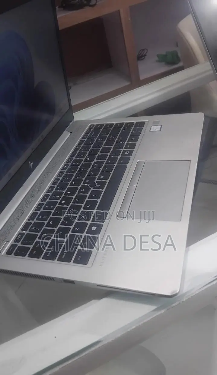 New Laptop HP EliteBook 840 G6 8GB Intel Core i7 SSD 512GB