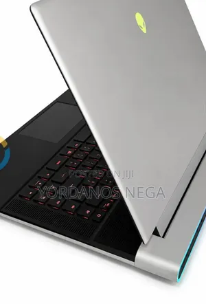 New Laptop Alienware X16 r1 32GB Intel Core i9 SSD 1T