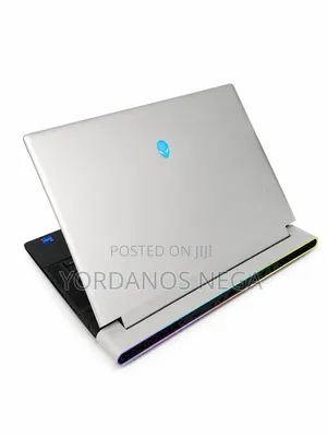 New Laptop Alienware X16 r1 32GB Intel Core i9 SSD 1T