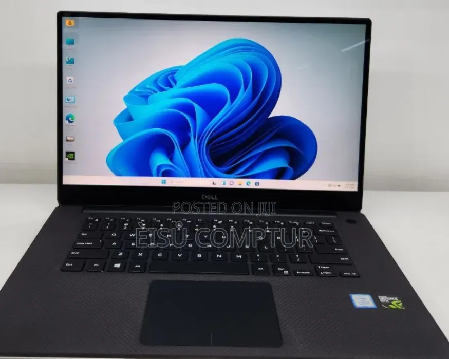 New Laptop Dell XPS 15 16GB Intel Core i7 SSD 512GB
