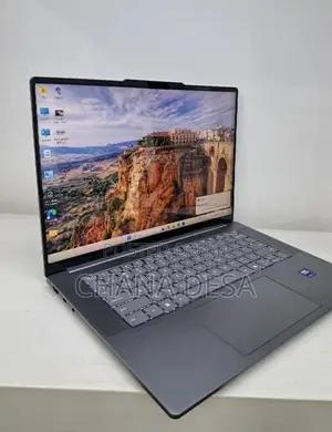 New Laptop Lenovo 32GB Intel Core Ultra 7 SSD 1T