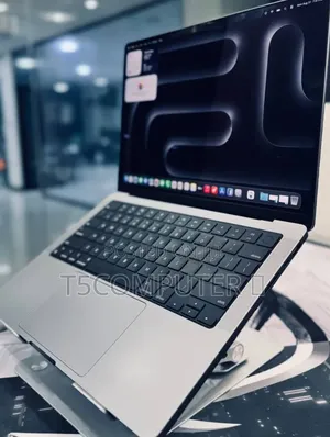 New Laptop Apple MacBook Pro 2021 M1 16GB Apple M1 Pro SSD 512GB