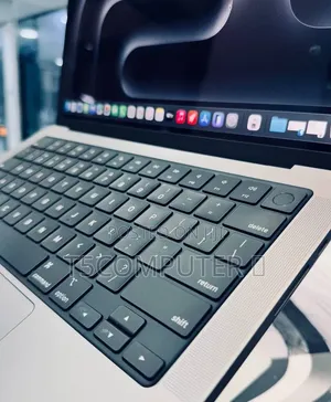 New Laptop Apple MacBook Pro 2021 M1 16GB Apple M1 Pro SSD 512GB