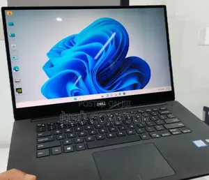 New Laptop Dell XPS 15 16GB Intel Core i7 SSD 512GB
