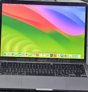 New Laptop Apple MacBook Pro 2020 M1 8GB Apple M1 SSD 256GB
