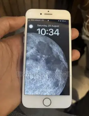 Apple iPhone 8 64 GB White